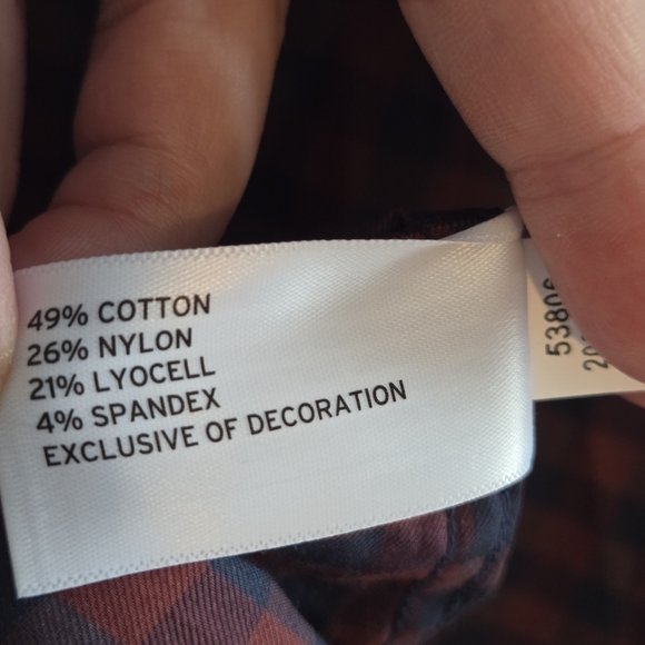 Duluth Trading Shirt Mens XL Tall, Red Blue Plaid Flannel, Button Down Untucked - Picture 12 of 14